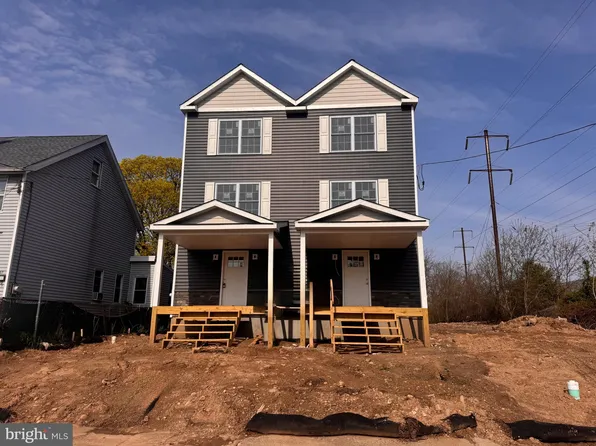 733 Spruce St, Bristol, PA 19007