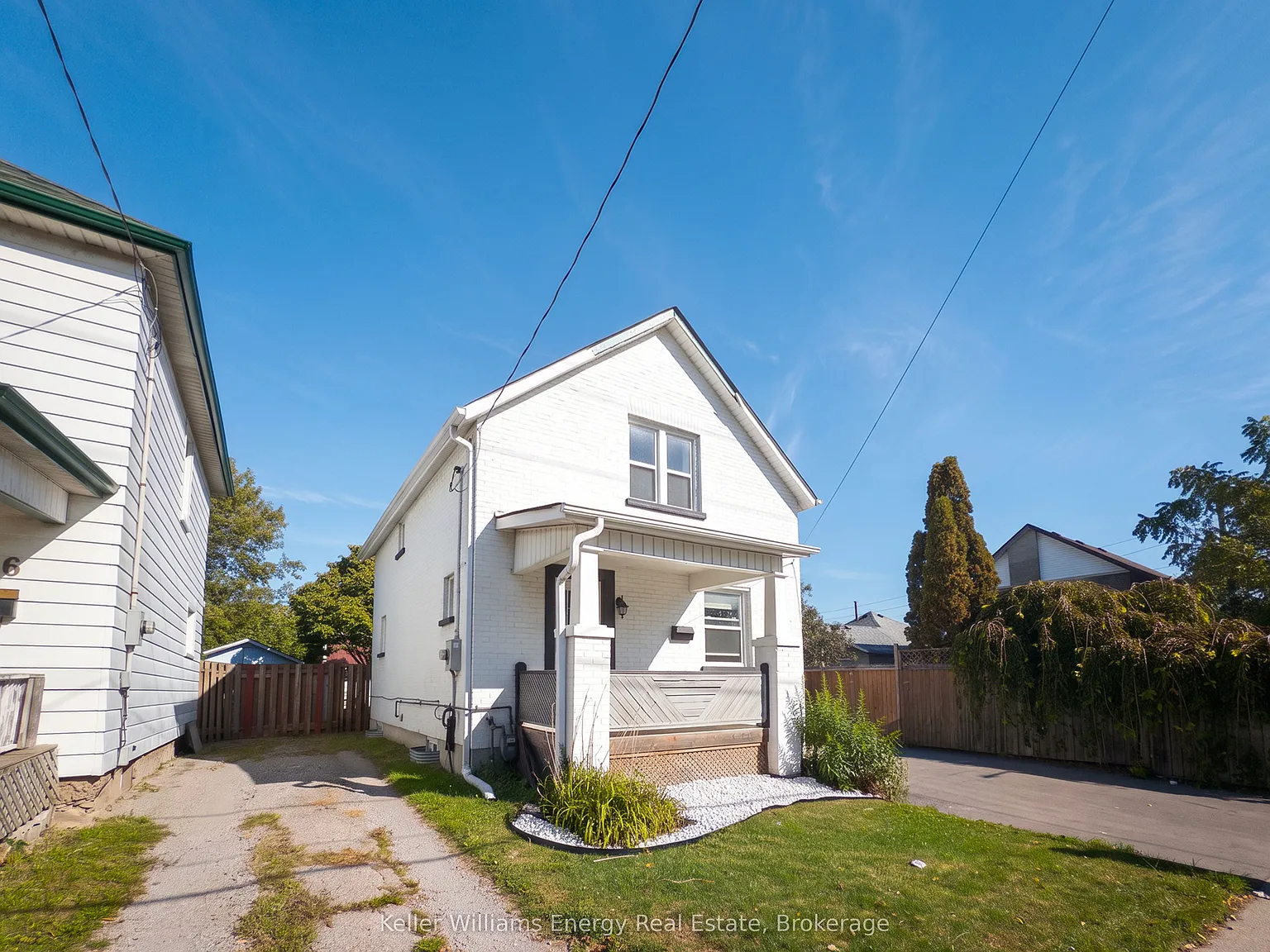 4 bed, $2,150 — Photo 2
