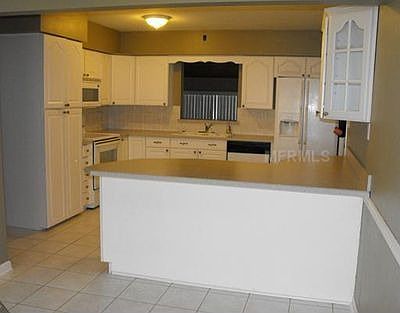 3rd image of 715 Terrace Dr S