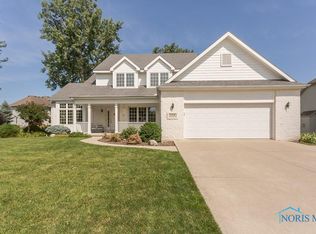7768 Sioux Ridge Dr, Maumee, OH 43537