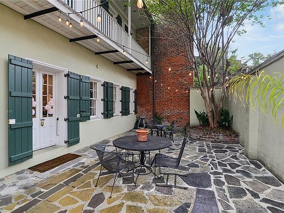 4th image of 1017 Conti St #3