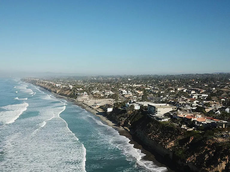 Encinitas Terrace Apartment Homes — Photo 11