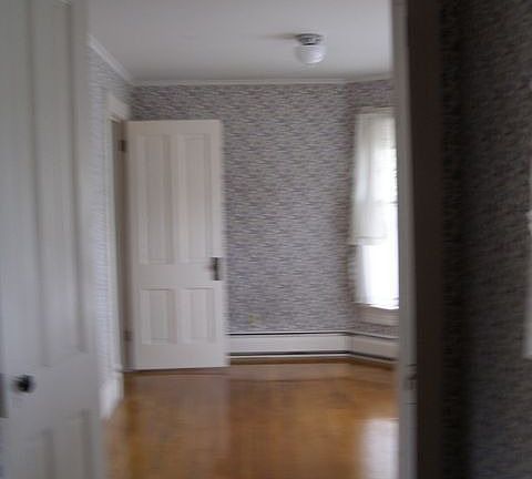 3rd image of 801 E 2nd Ave