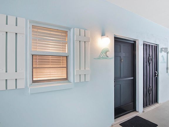 2nd image of 311 Taylor Ave Unit 21G1