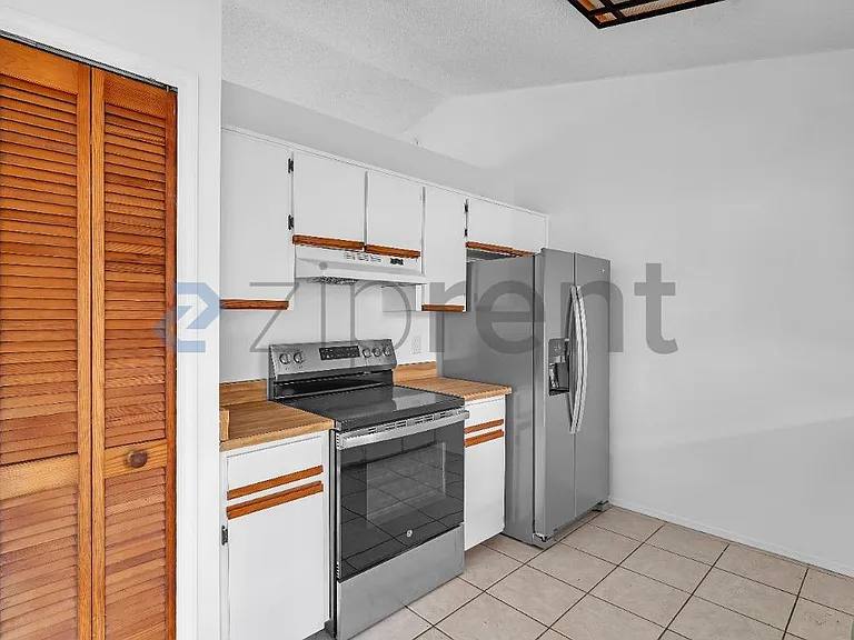 5131 Kati Lynn Dr — Photo 17