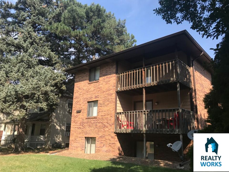 1st image of 1422 A St #5