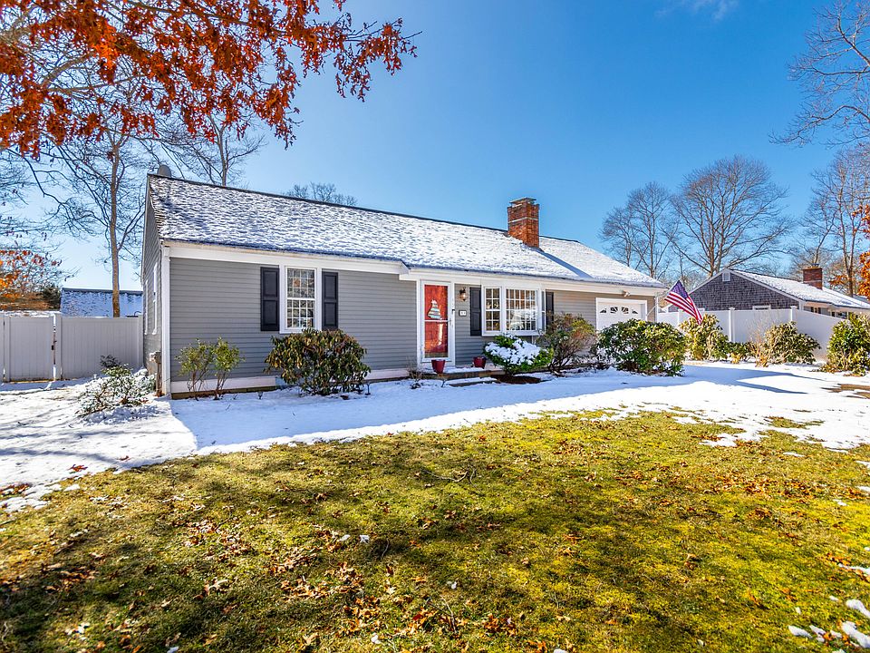 49 Fishermans Cove Road, East Falmouth, MA 02536 Zillow
