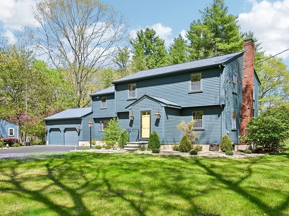 60 Wheeler Rd, Stow, MA 01775