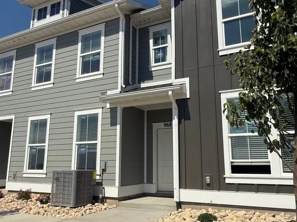 958 S Swoop Dr, Clearfield, UT 84015