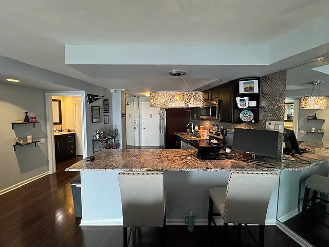 300 N State St #4828 — Photo 4