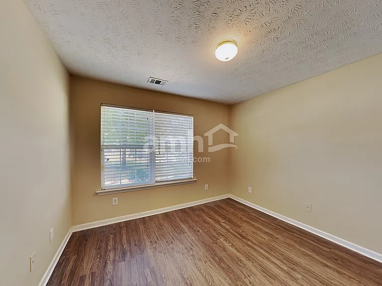 1225 Stephens Pond Vw — Photo 14