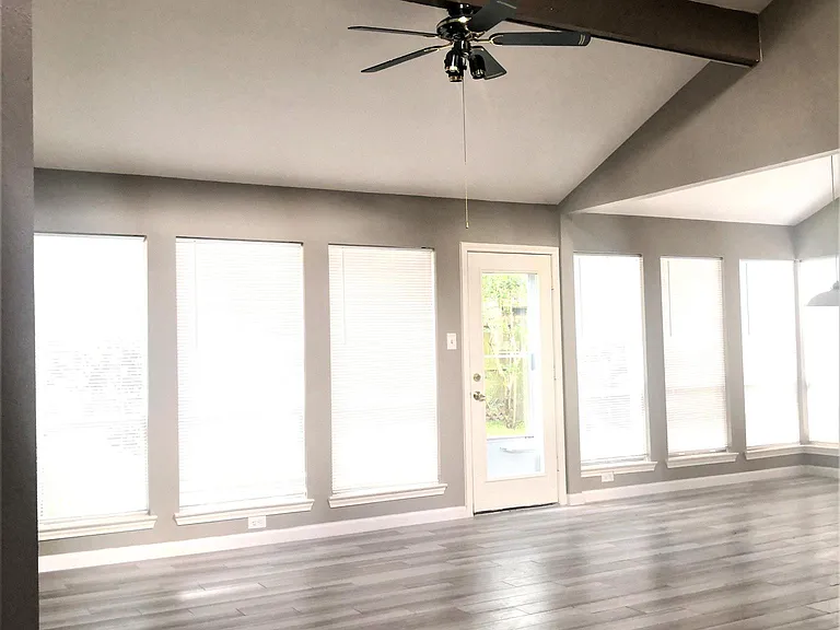 15810 Tumbling Rapids Dr — Photo 8
