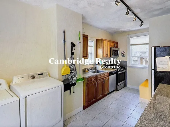 6 Lincoln Ave, Somerville, MA