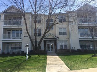 334 Saint Andrews Pl, Englishtown, NJ 07726