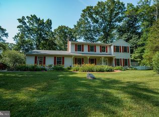 1532 Briarwood Ln, Pottstown, PA 19464