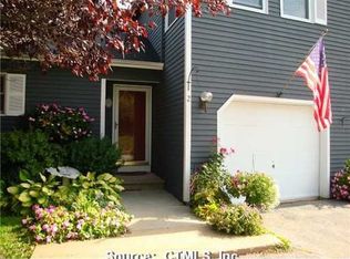 2 Vicki Ln, Colchester, CT 06415