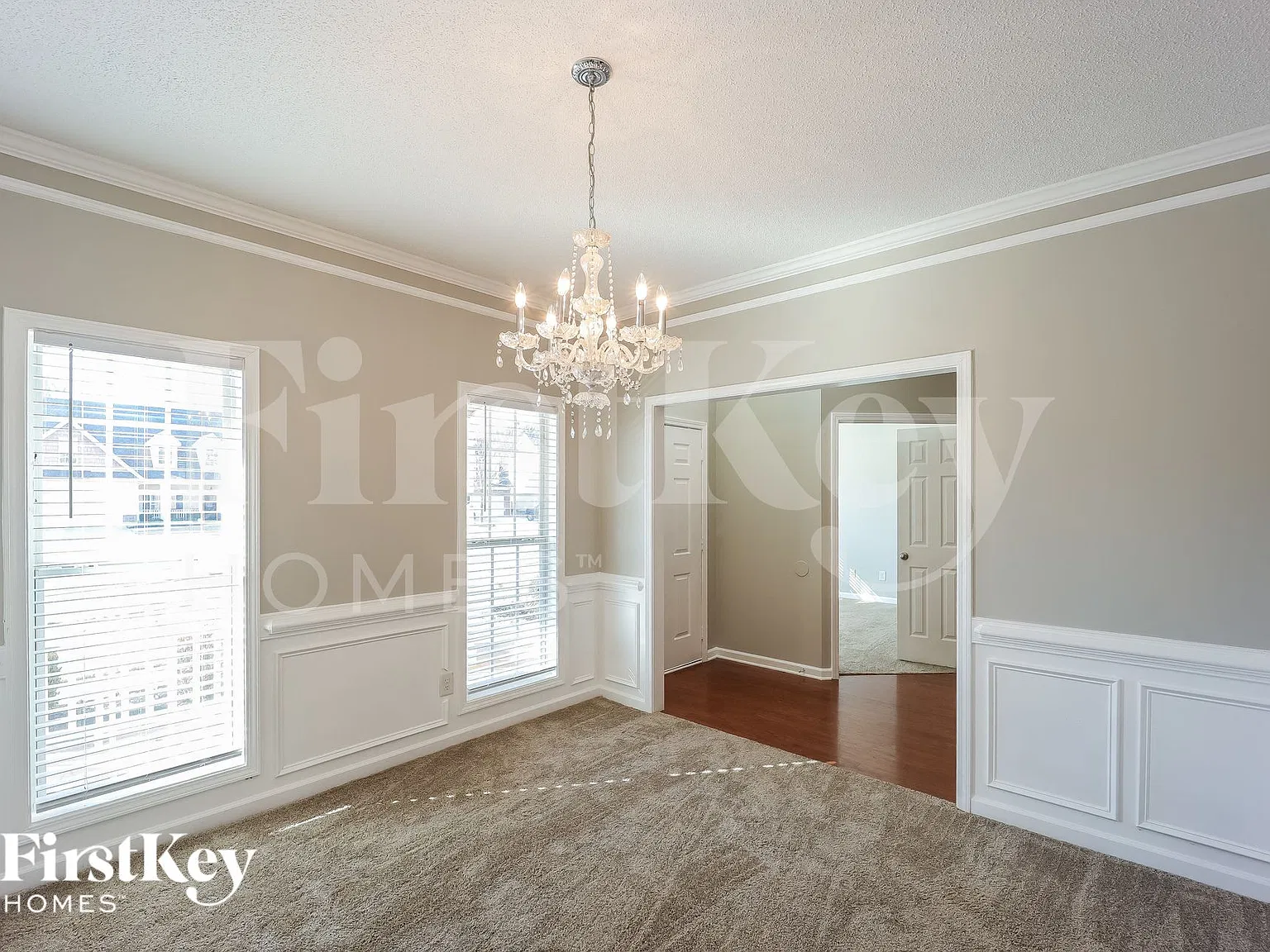 4 bed, 2.5 bath, 2716 sqft, $2,655 — Photo 2