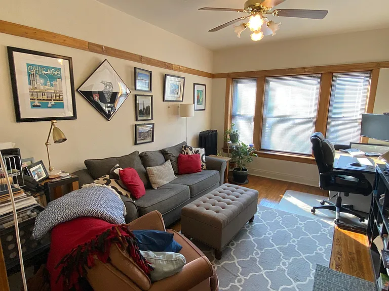 2540 N Racine — Photo 16