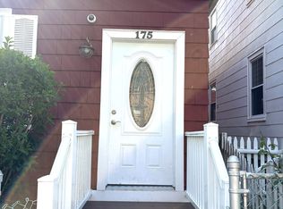 175 High St APT 1R, Brookline, MA 02445