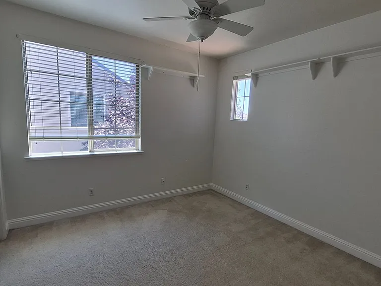 9835 Peters Ranch Way — Photo 41