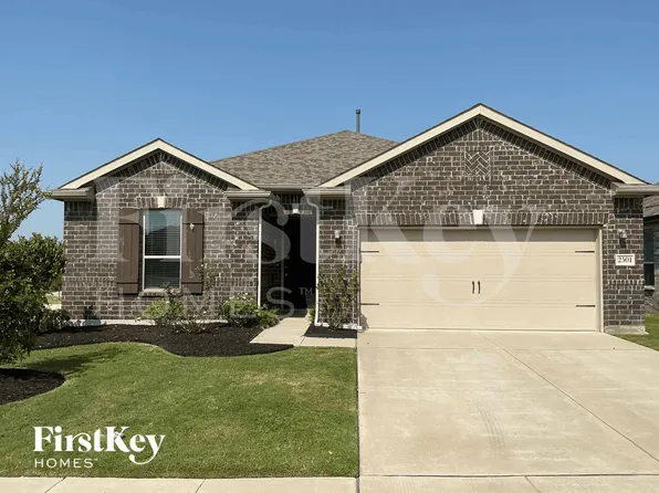 2501 Walker Ave, Aubrey, TX 76227