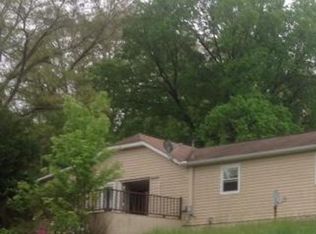 4320 Wildwood Rd, Maryville, TN 37804