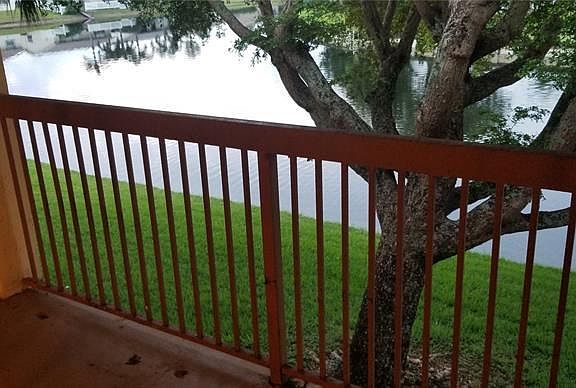 5th image of 7640 Westwood Dr APT 415