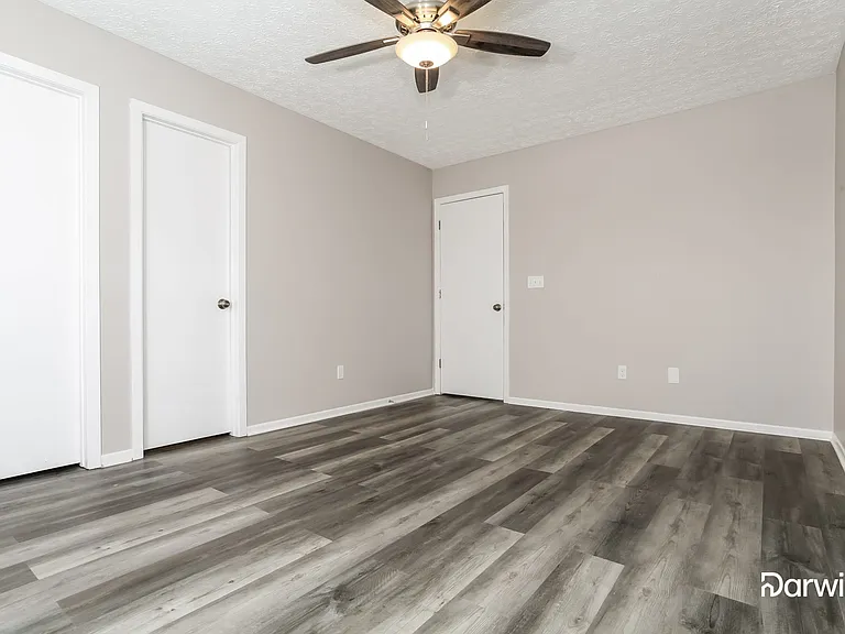 857 Rothrock Dr — Photo 10