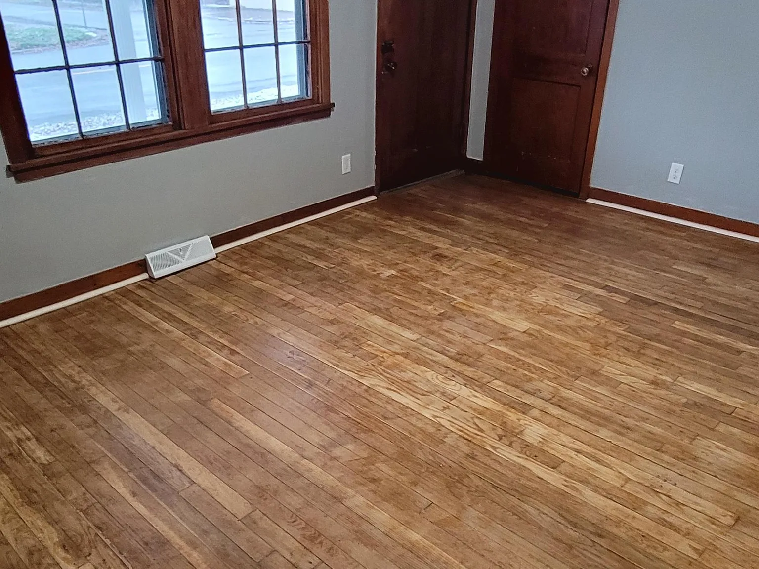 2 bed, 696 sqft, $925 — Photo 4