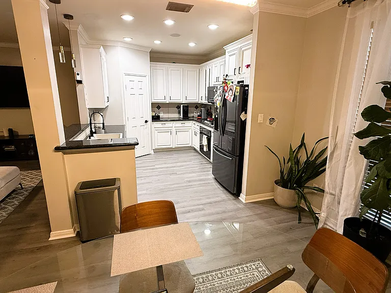 2248 La Branch St — Photo 12