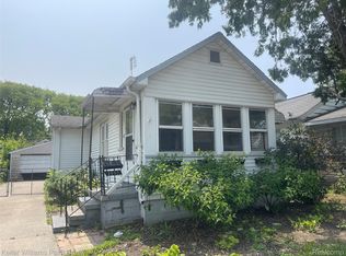 1542 E Pearl Ave, Hazel Park, MI