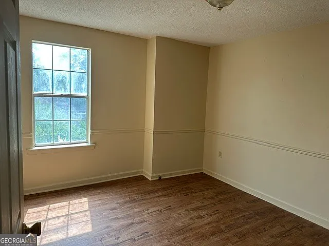 102 W Inman St #4 — Photo 6