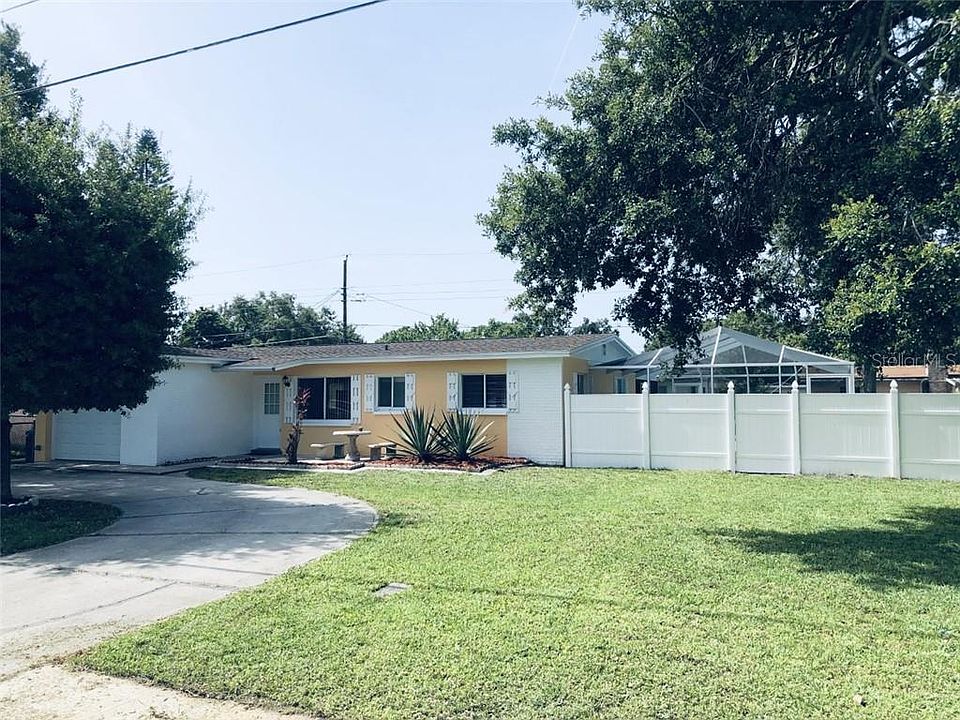 1st image of 5940 86th Ave