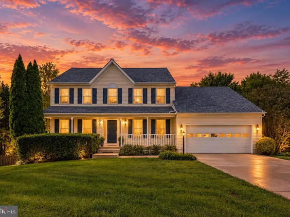 9 Silent Woods Pl, Fredericksburg, VA 22406
