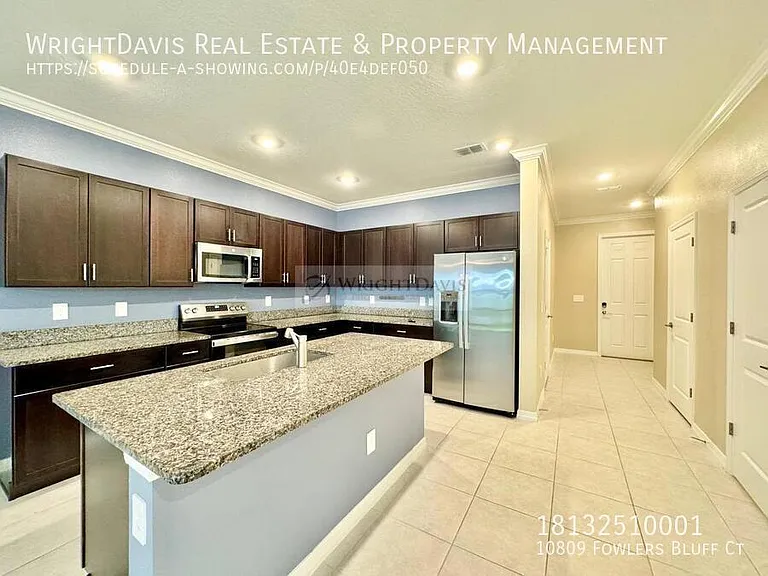 10809 Fowlers Bluff Ct — Photo 5
