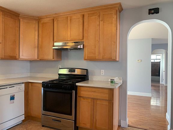 3rd image of 13620 Highwood Dr
