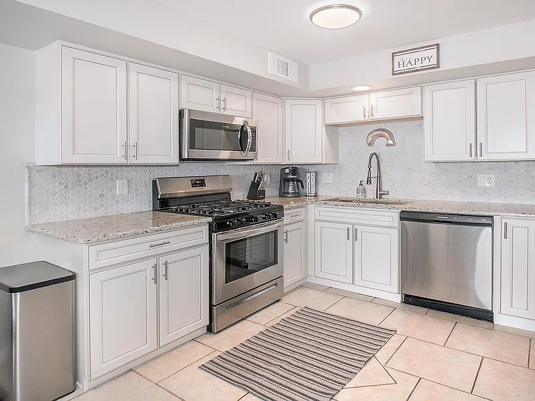 1101 E Brigantine Ave #2 — Photo 12