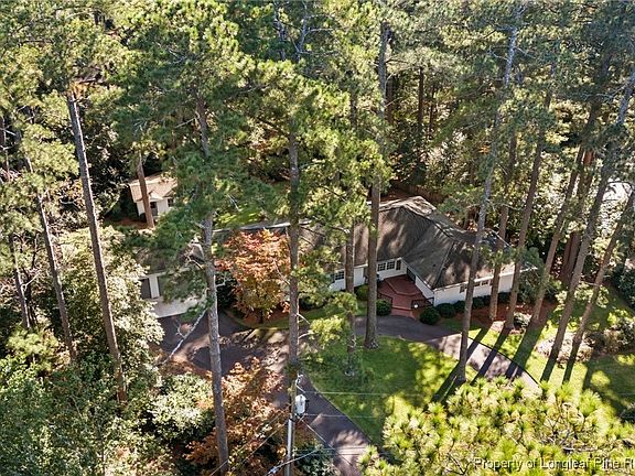 3rd image of 515 S Valley Rd