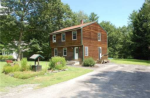 Windham Me Real Estate - Tru Brit Team, Exterior Front