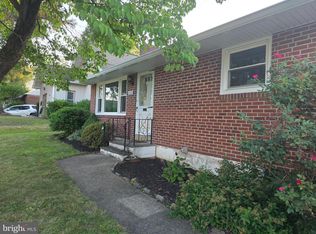 1207 N Charlotte St, Pottstown, PA 19464