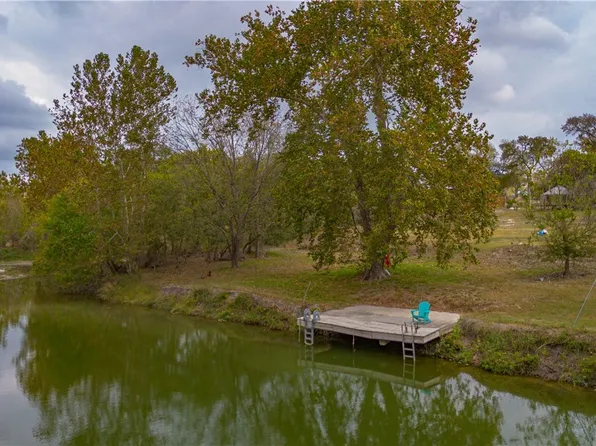 384 Waterway Pass, New Braunfels, TX 78130