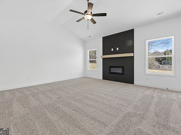 5th image of 707 Oakmont Trl