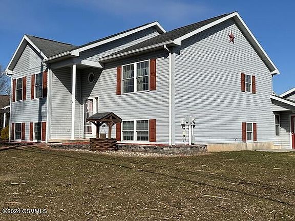 3rd image of 15 Remley Ln