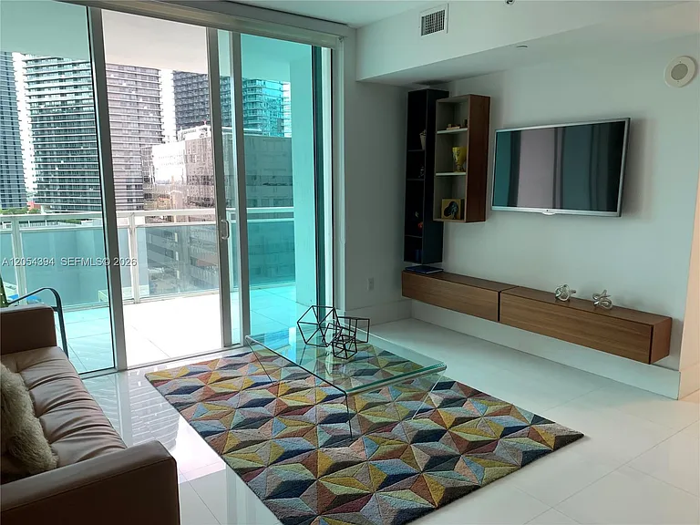 950 Brickell Bay Dr #1900 — Photo 2