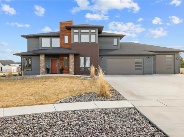 6814 Skycrest Dr, Billings, MT 59106