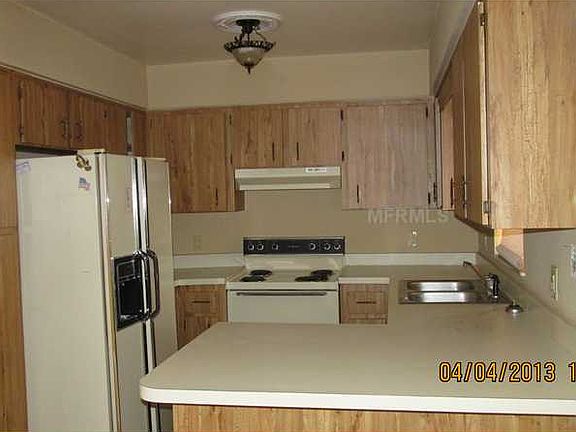 3rd image of 1042 Branchwood Dr