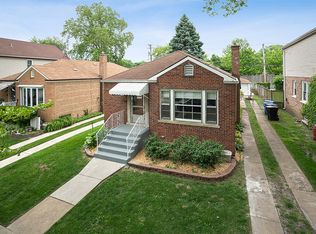10227 S Artesian Ave, Chicago, IL 60655