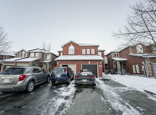132 Lauraglen Cres, Brampton, ON L6Y 5A3