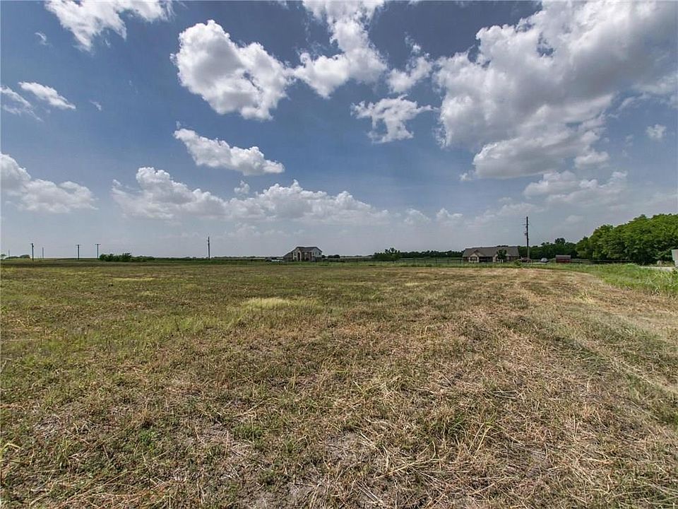 2nd image of 1006 County Road 2154