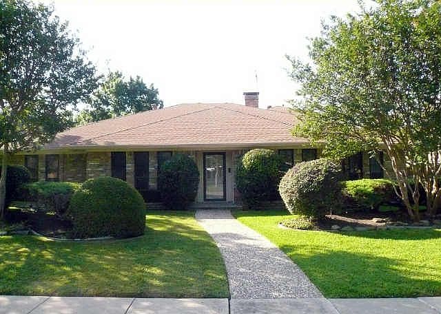 1st image of 3336 Overland Dr